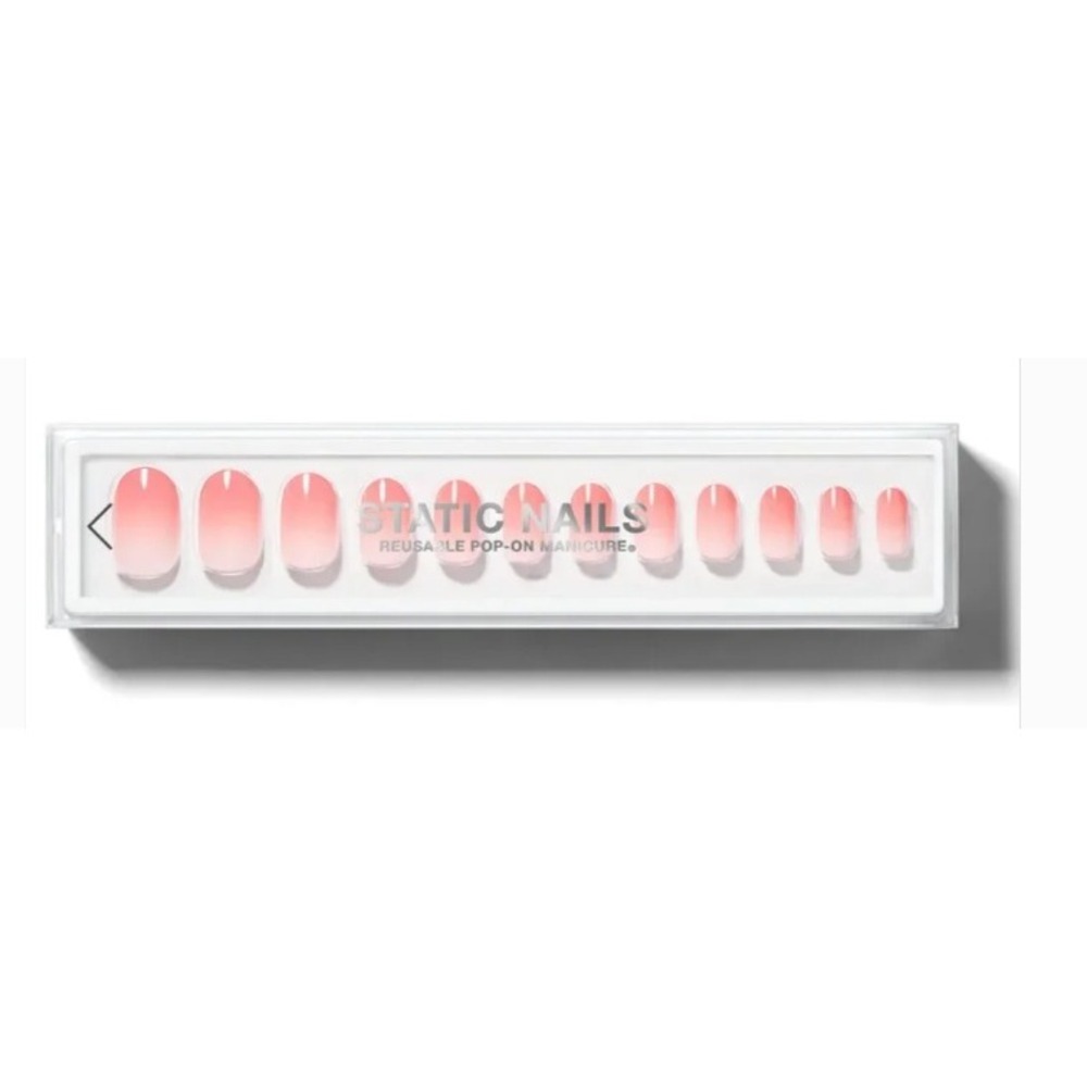 Static Nails Reusable Pop-On Manicure Soft Ombre Rose Round Short 32 Nails New